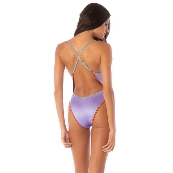 Maaji Lavander Wisteria Mae Classic One Piece NWT VARIOUS SIZES - Picture 3 of 4